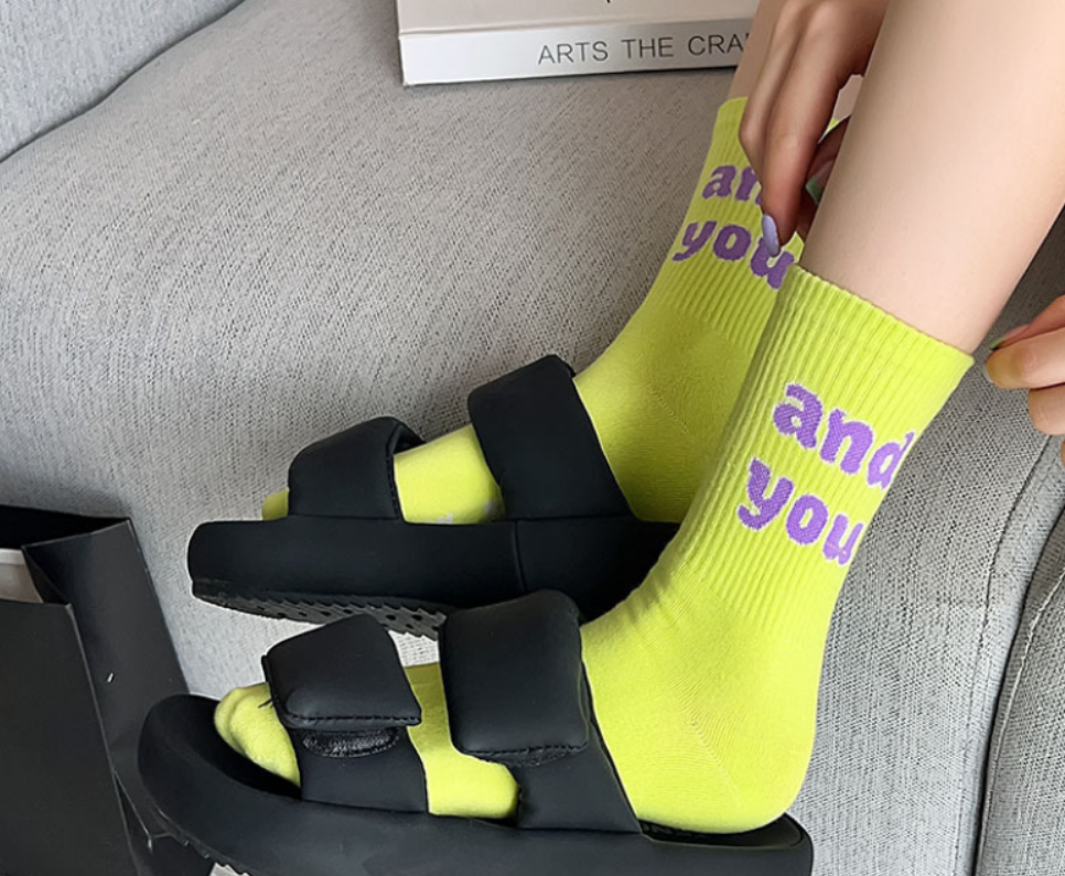 Women's Socks Set 4 Pairs Keep Smile & And You ถุงเท้าผู้หญิง เซต 4 คู่